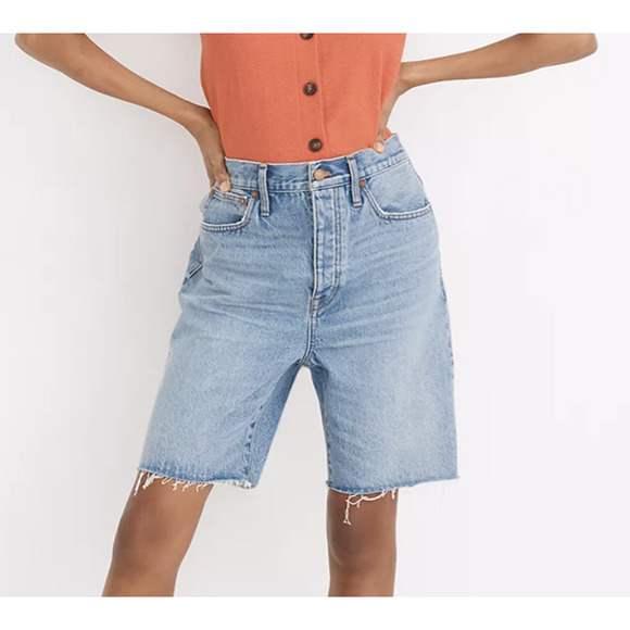 Madewell Baggy Denim High Rise Bermuda Shorts in Cedarcroft Wash Size 27